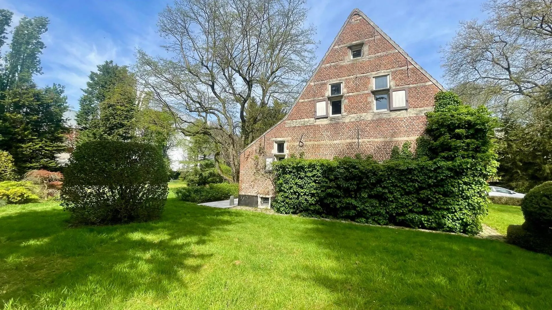 The Land Of Tomorrow In The City Of Antwerp Villa 0*,  Belgium